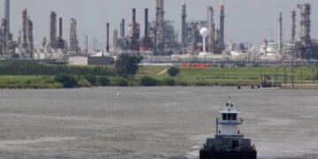 Pemex supervisa condiciones tras incidente en la refinería Deer Park