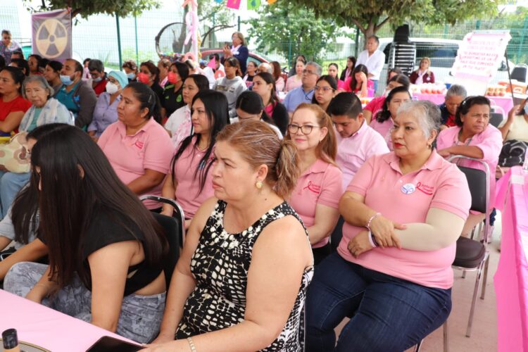 Conmemoran Día Internacional contra el Cáncer de Mama