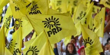 Publican en el DOF el dictamen de extinción del partido PRD