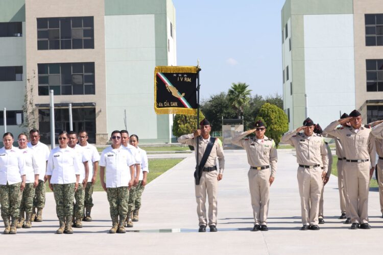 Acude Américo Villarreal a relevos de mandos de la IV Región, 8/a y 48/a Zonas Militares