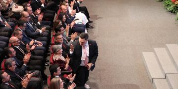 Felicita Gobernador a Diputados y los invita a seguir removiendo obstáculos