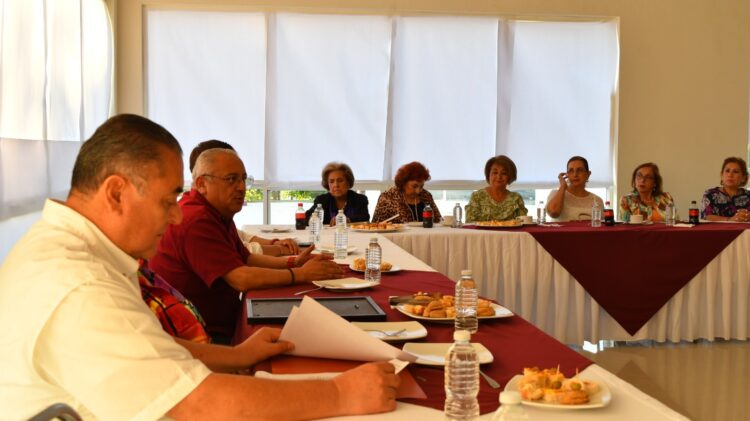 Mantiene SSPT cercanía con asociaciones civiles y presenta resultados