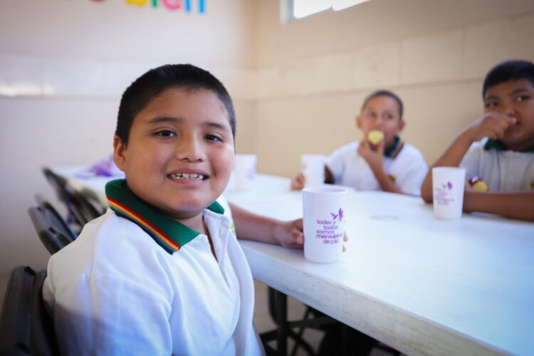 Equipa DIF Tamaulipas a desayunadores escolares y comedores comunitarios del estado