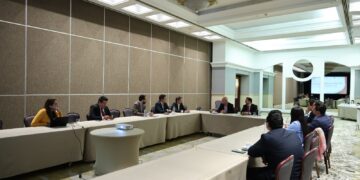 Expone SEDENER potencial energético con Asociación Mexicana de Energía Eólica
