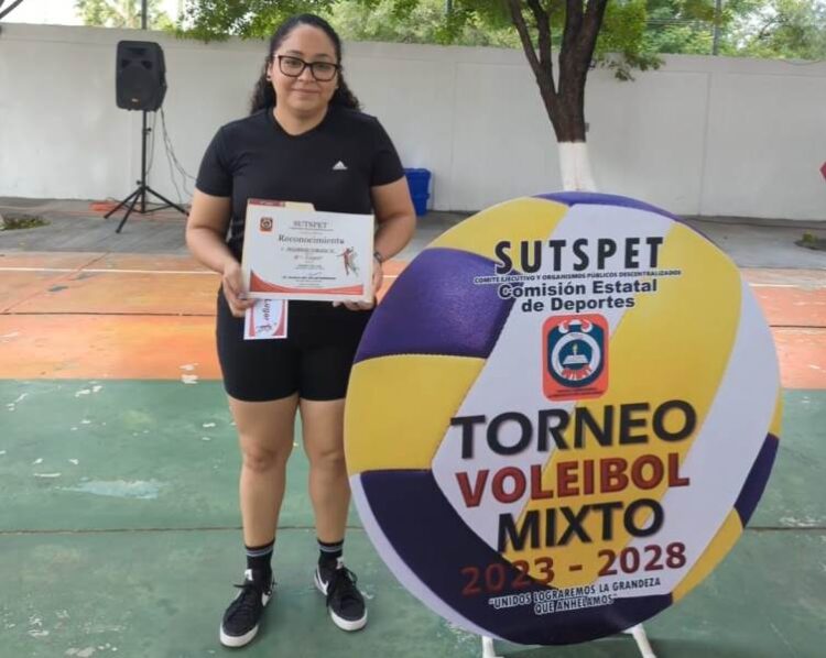 Concluye participación de equipo de la SSPT en torneo de voleibol mixto