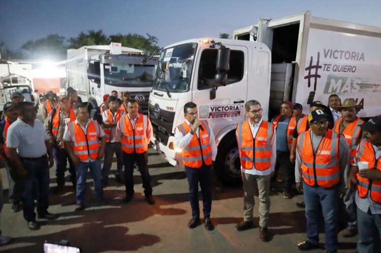 Lalo visita campamentos municipales en el arranque de su segunda administración