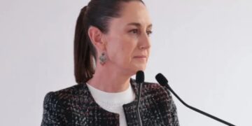 Claudia Sheinbaum llega a Acapulco para evaluar daños del huracán ‘John’