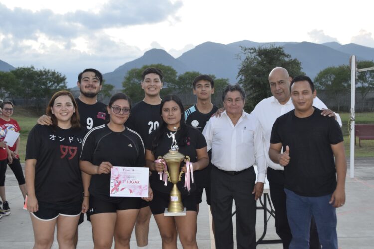 Con cuadrangular de voleibol, SSPT invita a su personal a prevenir Cáncer de Mama