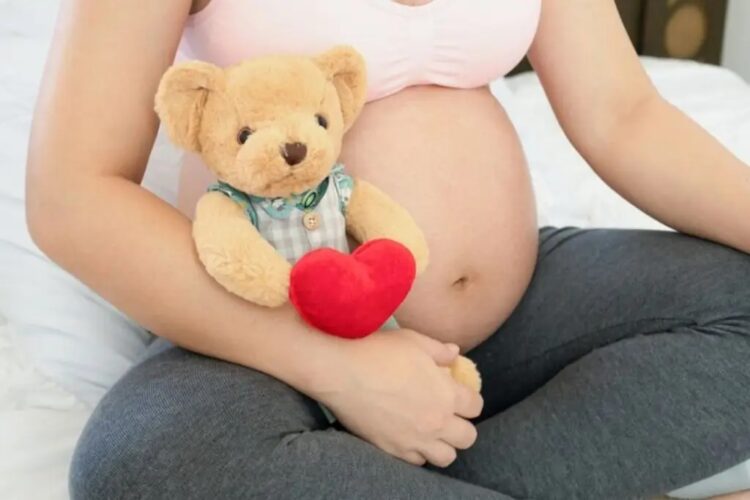 Preocupa a Save the Children incremento de embarazos infantiles en México