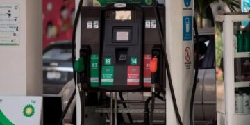 ¡Tanque lleno por favor! Hacienda eleva estímulo a gasolina Magna