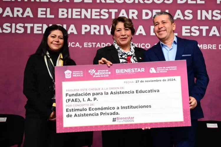 El poder de servir no se dice, se hace: Delfina Gómez