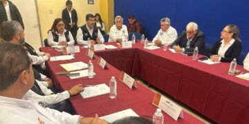 La UAT y colegio de agrónomos plantean proyecto de apoyo al campo