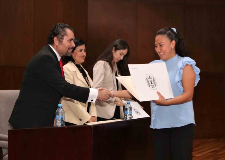 UAG prepara expertos en nuevas tendencias de enseñanza