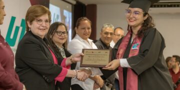 Entrega Universidad Tecnológica de Altamira una nueva generación de profesionistas