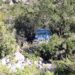 Guardia Estatal auxilia a persona lesionada tras caída a barranco