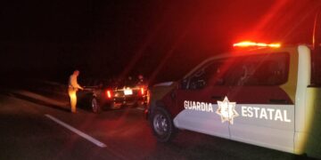 Guardia Estatal brinda apoyo permanente a viajeros