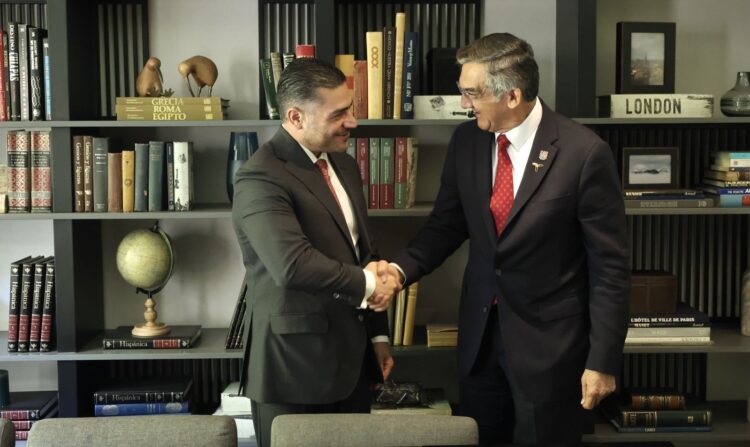 Tratan Américo Villarreal y Omar García Harfuch temas de seguridad en Tamaulipas