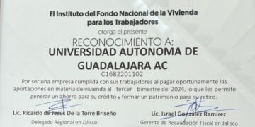UAG recibe reconocimiento del INFONAVIT