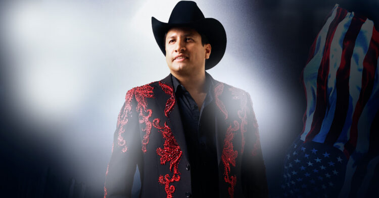 Julión Álvarez, primer artista latino en llenar tres veces consecutivas el SoFi Stadium de Los Ángeles