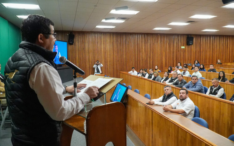 Apoya la UAT educación universitaria de hijos del personal académico