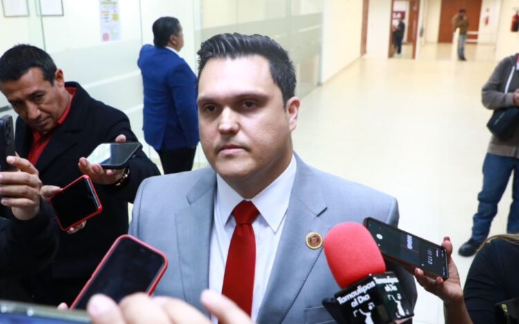 Cambia de convicciones la diputada Casandra