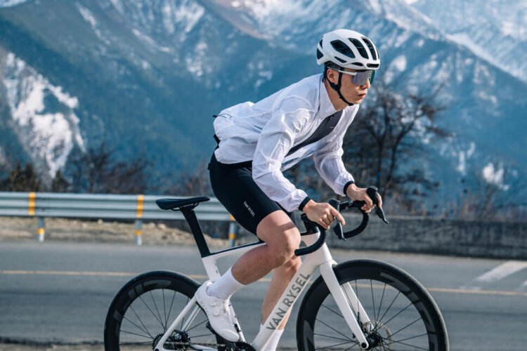 Van Rysel, la marca de ciclismo de alto rendimiento de Decathlon