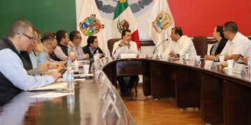 Evalúa Gabinete obras y programas en Victoria.