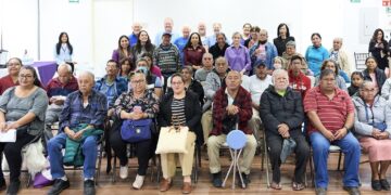 Entregan DIF Tamaulipas y Hearing Aids for Latin America 200 aparatos auditivos