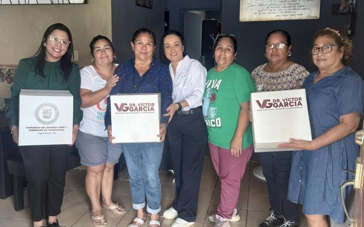Entrega diputado Víctor García apoyos alimentarios a familias de Matamoros