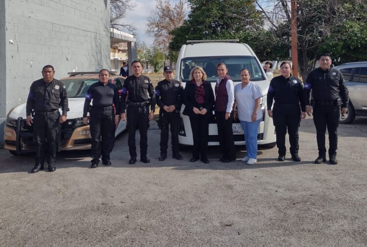 Guardia Estatal de Género imparte taller para prevenir violencia digital en secundaria de Nuevo Laredo