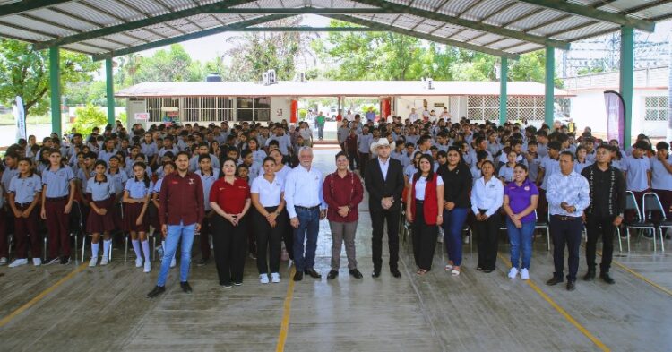 Injuve Tamaulipas lleva campaña “Piénsalo Dos Veces” al poblado “El Barretal” del municipio de Padilla