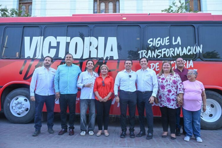 Presentan el “Lalo Bus”, dará transporte escolar gratuito.