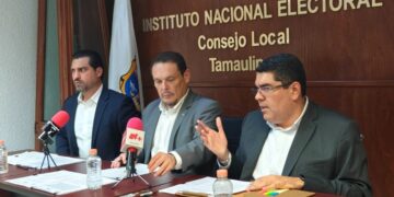 INE e IETAM firman acuerdo con notarios