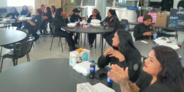 Guardia Estatal de Matamoros celebra a madres policías