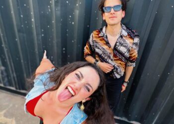 🎶 Losing My Mind: Caluu C. y Fabri Zio estrenan pop fresco y retro