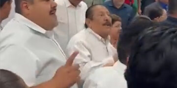 🔥 ¡SafaRachao magisterial! Maestros acusan a Arnulfo Rodríguez de corrupto y vendido