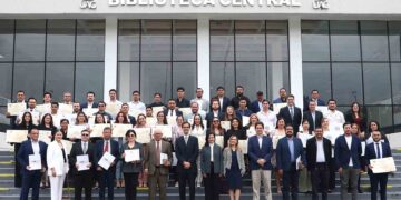 Egresa nueva generación de técnicos y promotores de la cultura del tequila