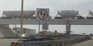 ¡Caos en la Victoria–Reynosa! Protesta de campesinos deja varados a miles