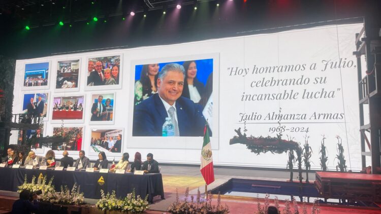 Un año sin justicia: Comercio honra a Julio Almanza y exige resultados