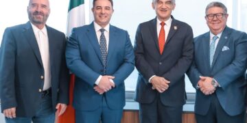Firma el gobernador Américo Villarreal acuerdo para tratar aguas residuales