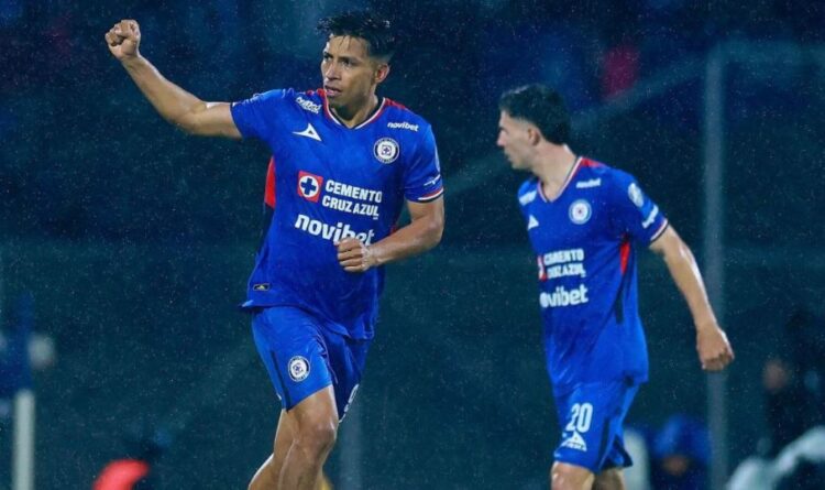 ¡Larcamón ya ruge! Cruz Azul humilla al León,4-1.