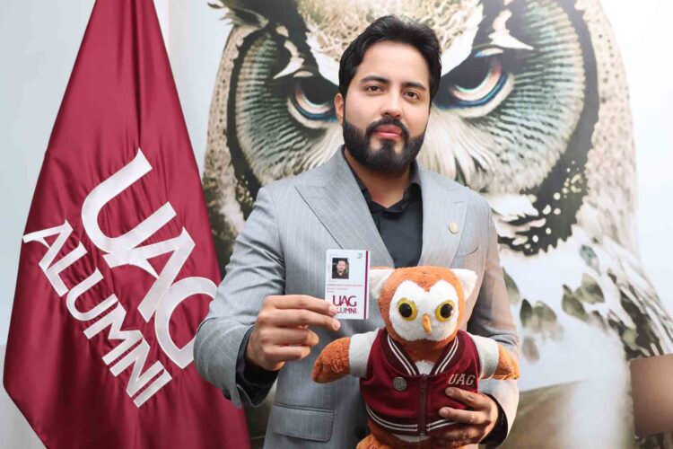 Egresado de la UAG destaca en la medicina estética