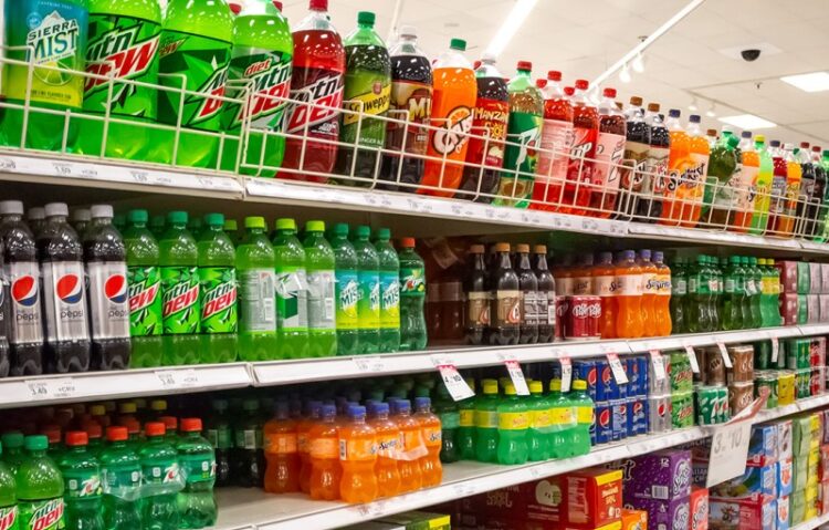 Más impuestos a las bebidas azucaradas ayudarán a la niñez: Mojica Morga