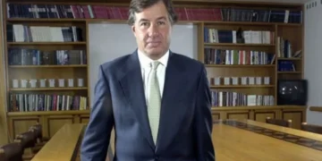 Empresario mexicano Fernando Chico Pardo adquiere 25% de Banamex