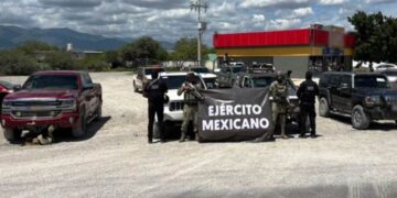 Operativo en Jaumave: decomisan autos robados, armas y chalecos tácticos