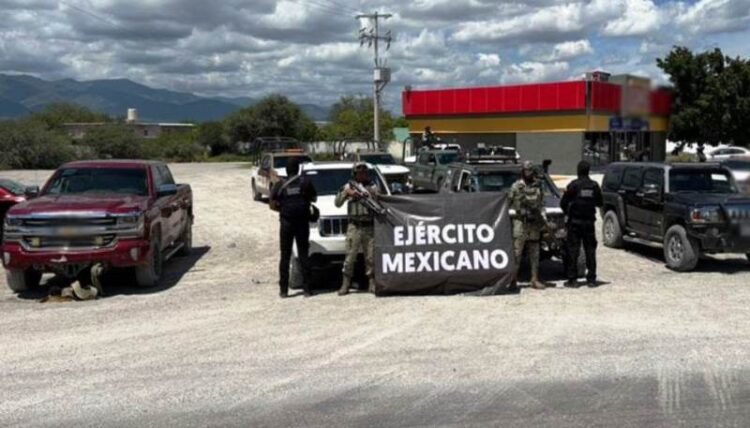 Operativo en Jaumave: decomisan autos robados, armas y chalecos tácticos