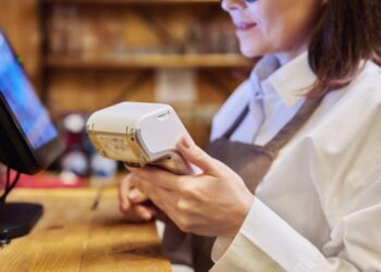 Qué es la facturación en TPV y cómo puede ayudar en una negocio