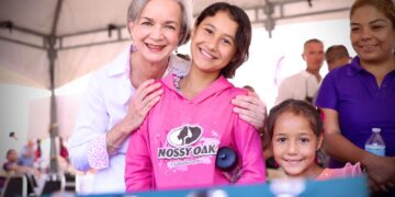 Llevan Américo y María la brigada Transformando Familias hasta el municipio de San Nicolás