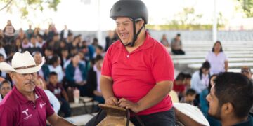Agregan Equinoterapia a la Educación Física