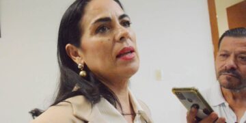 Se vuelven a quedar agricultores al final de la fila